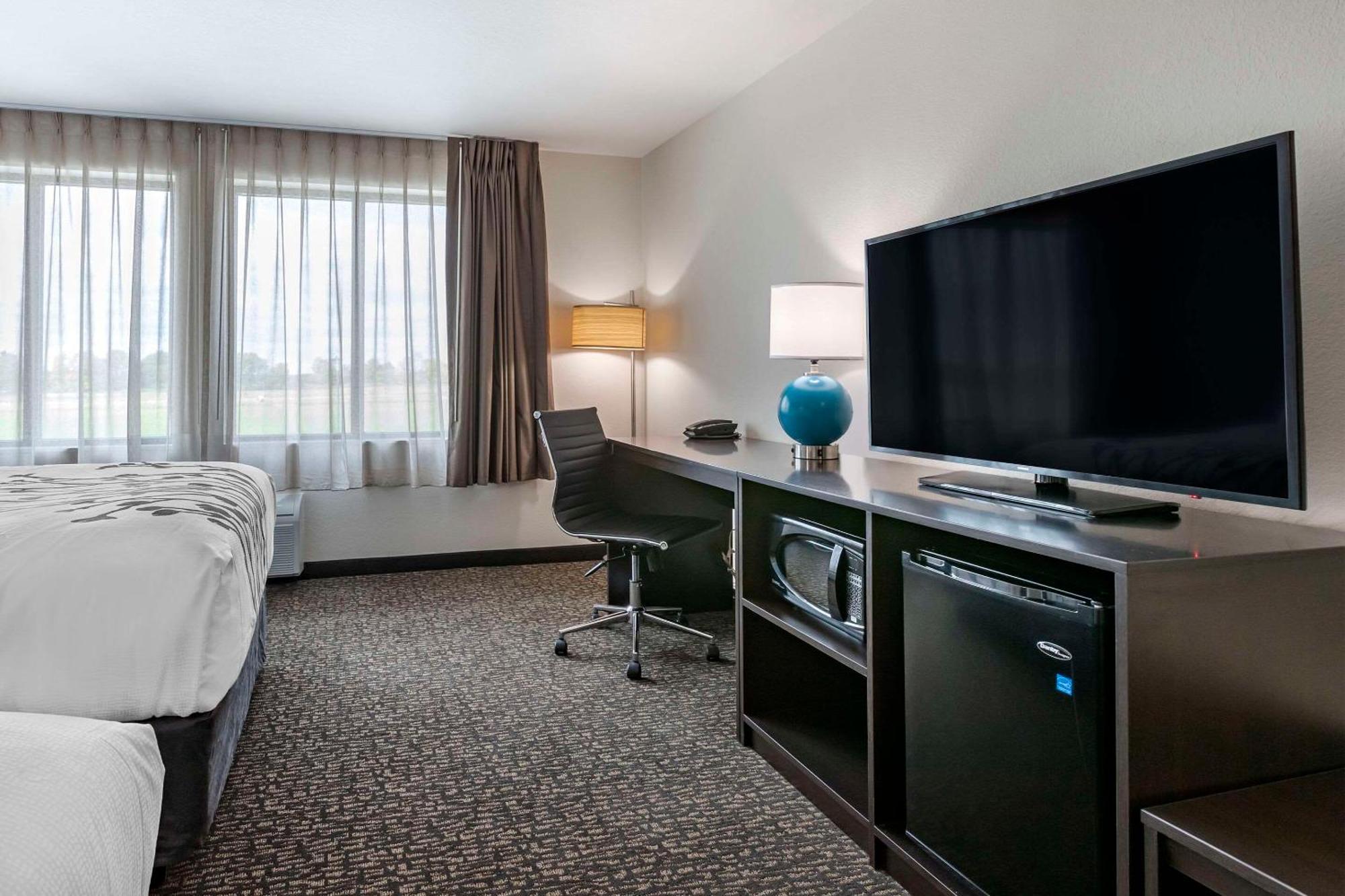 Sleep Inn & Suites Milwaukee-Franklin 富兰克林 外观 照片